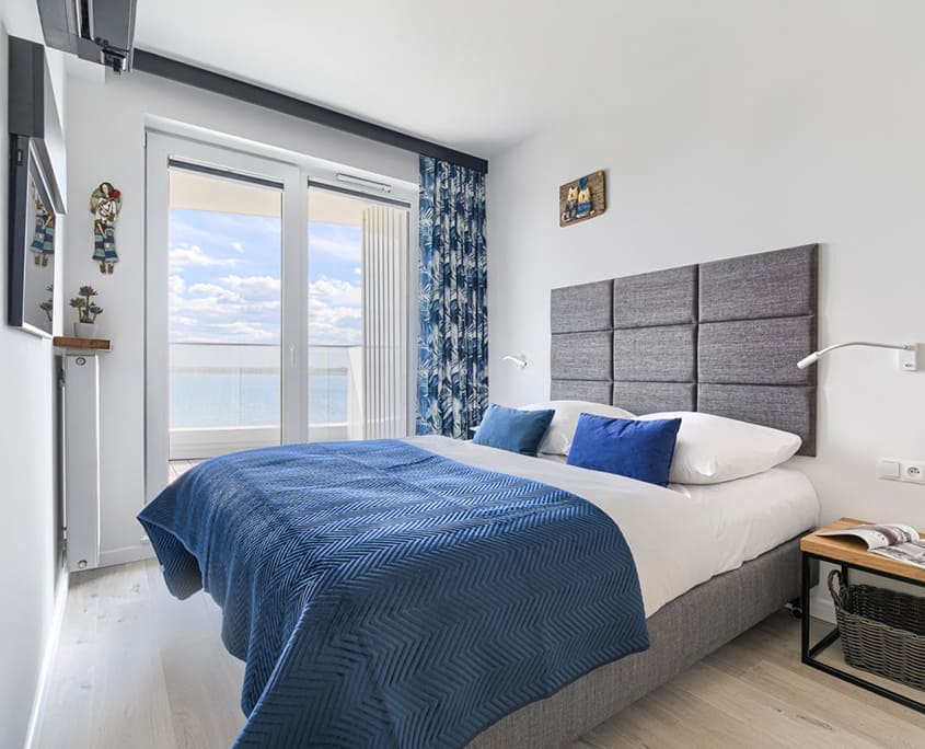 Apartament Deluxe z 1 sypialnią Rogowo Pearl 2.507 i tarasem widokowym na jezioro